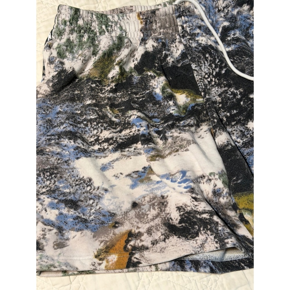 Adidas Shorts Mens Large Multi Ryv Abstract Mountain Print Sweat Shorts GD9298 - Picture 2 of 15
